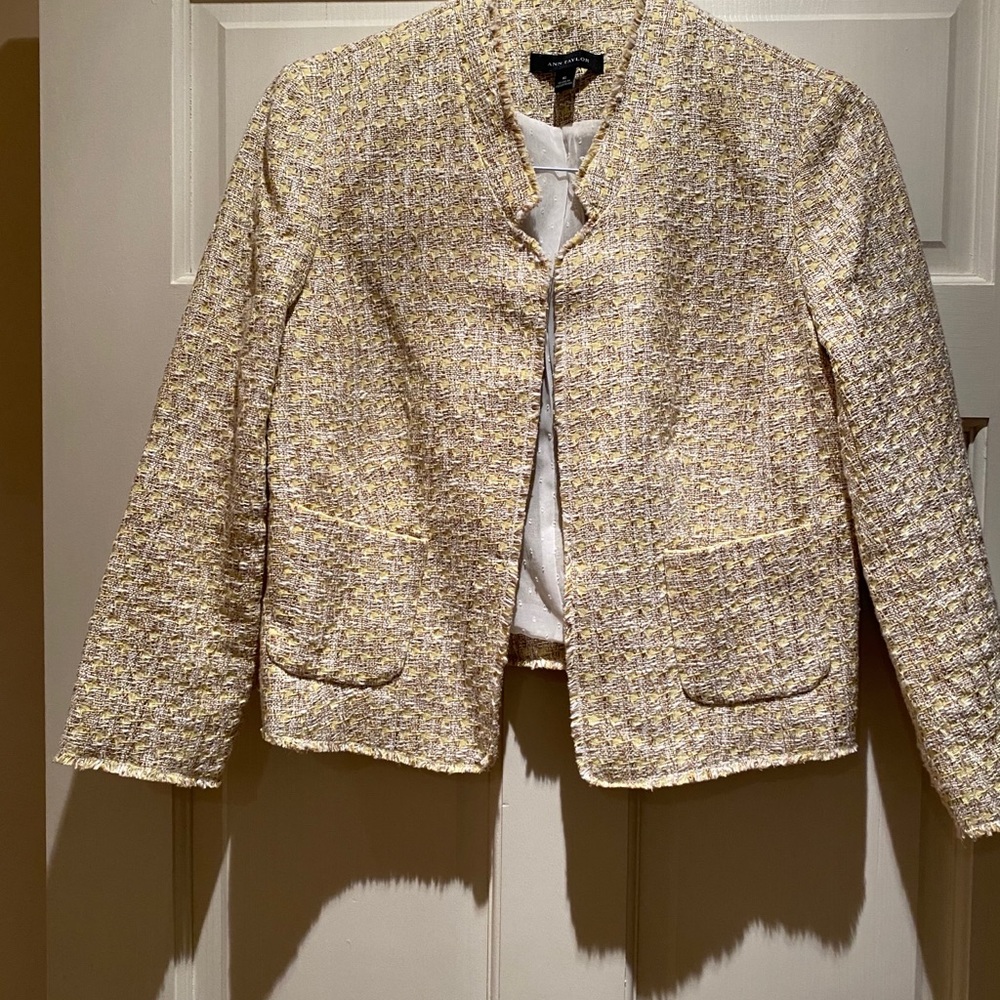 AnnTaylor Cropped Tweed Yellow Jacket Size 6